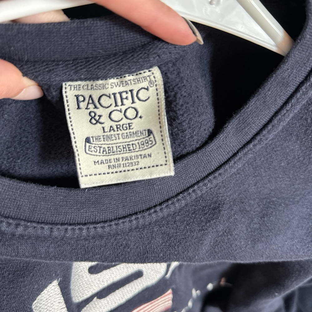 USA Cocoa Beach Navy Sweater - Picture 3 of 3